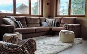Nivis Apartment